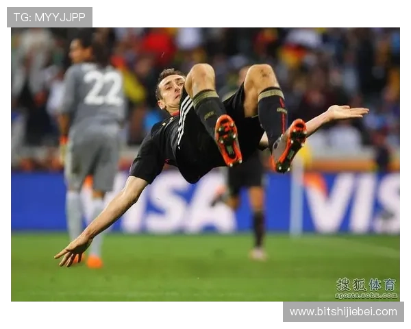 世界杯射手榜第一名球员的比赛亮点与关键进球集锦全景回顾 世界杯射手榜第一名球员的比赛亮点与关键进球集锦全景回顾